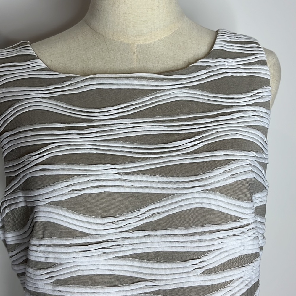Franklyman design USA cream white stretch dress - Picture 3 of 9